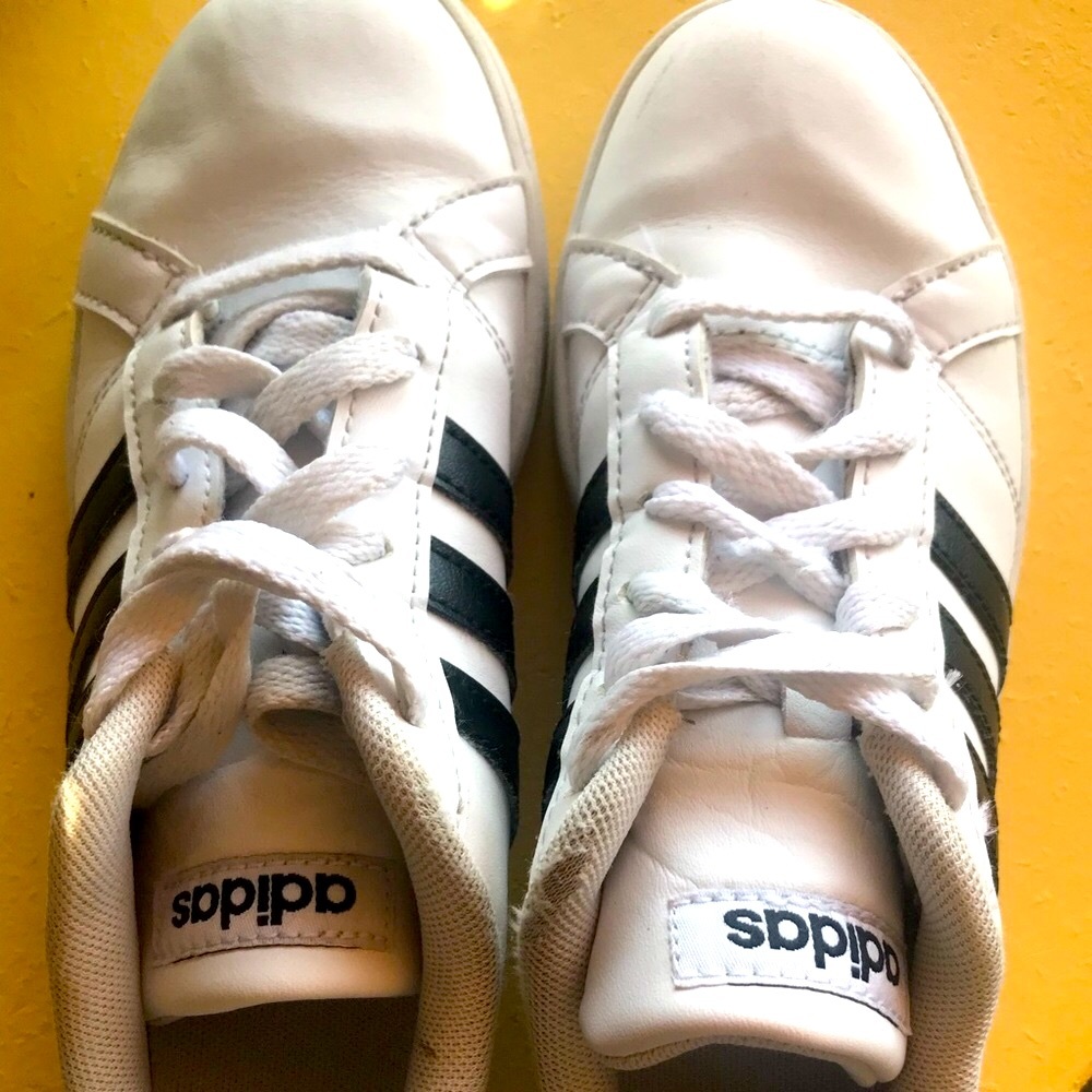 Sz 5 woman Adidas Grand Court with Classic Black and White strips.